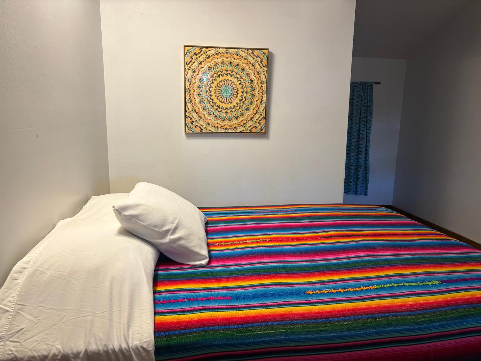 Seabreeze Inn West End Ngoại thất bức ảnh